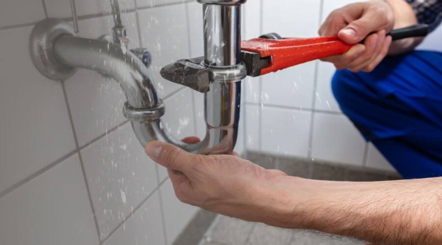 Expert burst pipe repair services in Elk Mound, WI